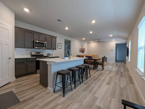 Vivanta Retreat House in College Station