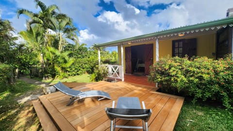 Property building, Patio, Garden, View (from property/room), Balcony/Terrace, Garden view, sunbed