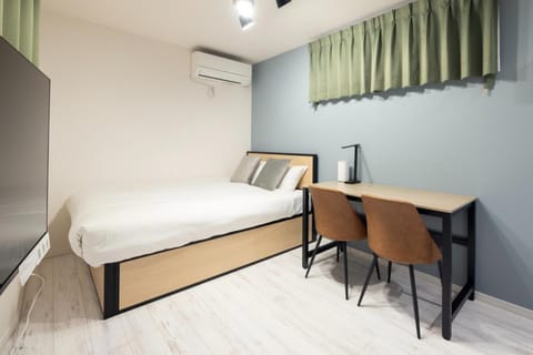 Bed, Living room, Bedroom