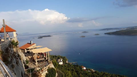 Apartments Mato Apartment in Dubrovnik-Neretva County