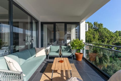 View (from property/room), Balcony/Terrace