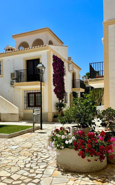 Property building, Garden, Garden view