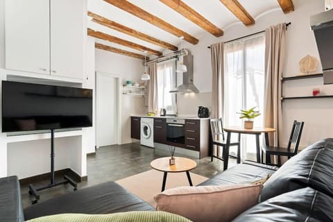 TV and multimedia, Kitchen or kitchenette, Living room