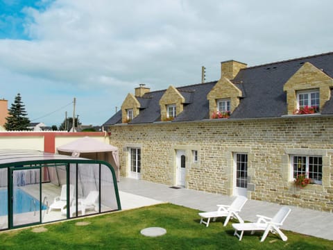Holiday Home Villa Mor-Eol by Interhome House in Finistere