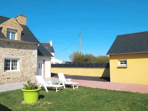 Holiday Home Villa Mor-Eol by Interhome House in Finistere
