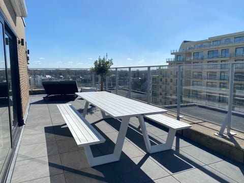 Penthouse Solaris Apartment in De Panne