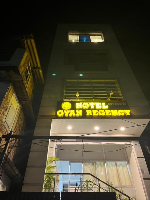 Property building, Night