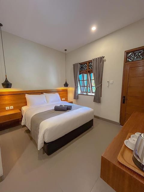 Kaman Bali Guesthouse Bed and Breakfast in Kuta