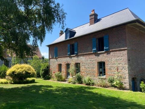 Property building, Garden view