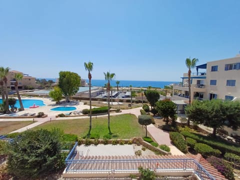 Property building, Garden, Garden view, Pool view, Sea view, Swimming pool, sunbed