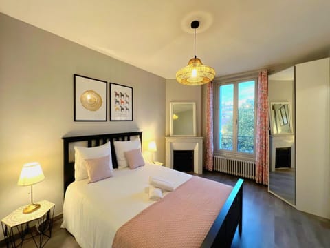 Le Repère de Poissy・4 Ch de Standing Apartment in Poissy