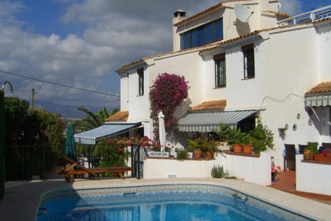 Patio, Garden, Garden view, Swimming pool