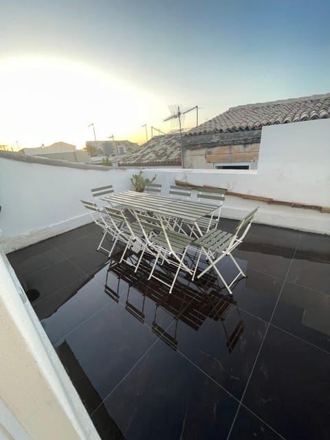 View (from property/room), Balcony/Terrace