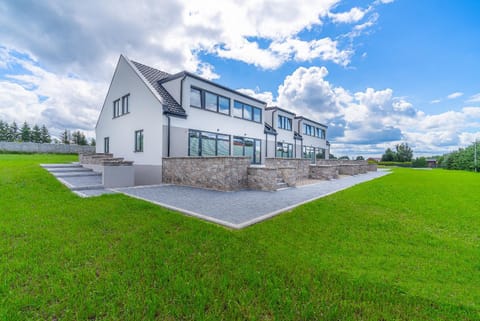 Property building, Day