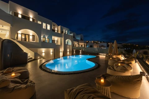 Property building, Night, Pool view, Swimming pool