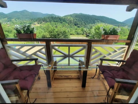 View (from property/room), Balcony/Terrace