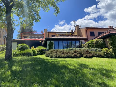 Property building, Natural landscape, Garden, Garden view