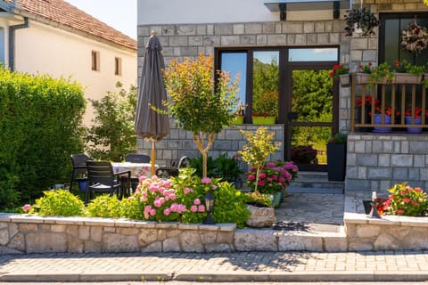 Property building, Off site, Garden, Garden view