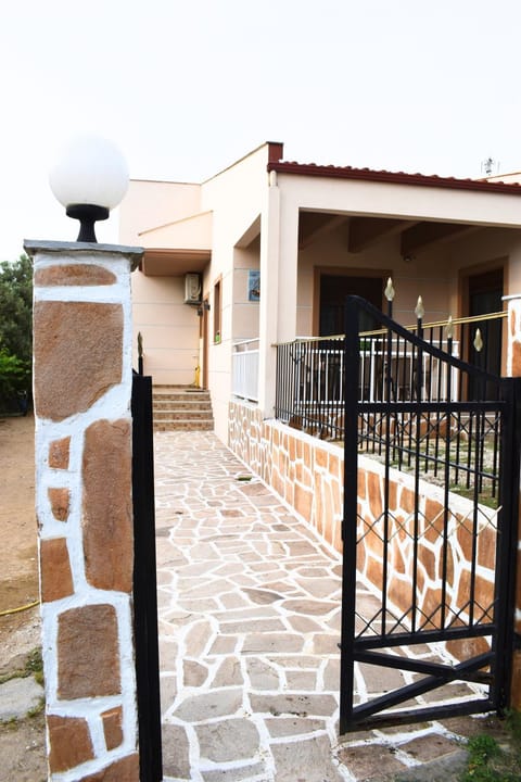 Villa Vrysaki Apartment in Limenaria