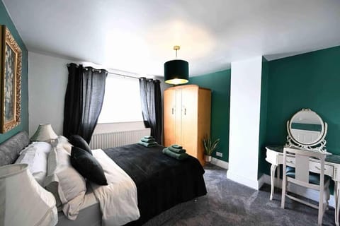 Manor Park Apartment in Washington