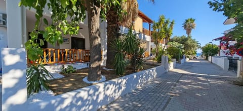 Property building, Beach, Street view