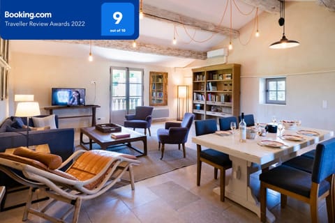 Library, Living room, Seating area, Dining area