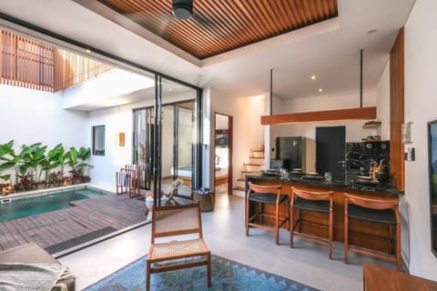 Kitchen or kitchenette, Living room, Dining area