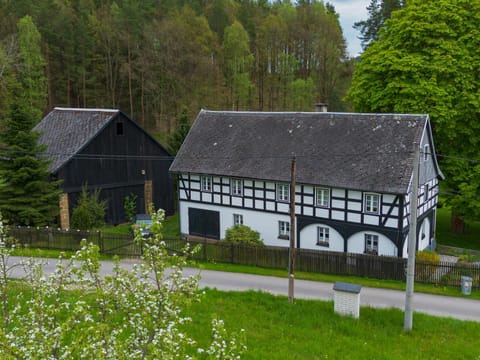 Property building, Natural landscape