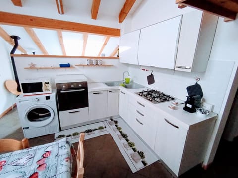 Casa vacanze Aurora con parcheggio privato Apartment in Levico Terme