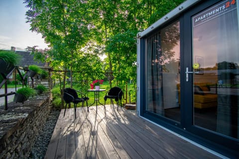 Property building, Balcony/Terrace