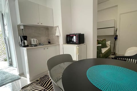 Alfa house in the center! Apartment in Athens