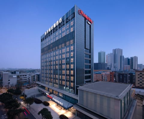 Property building, Day, City view
