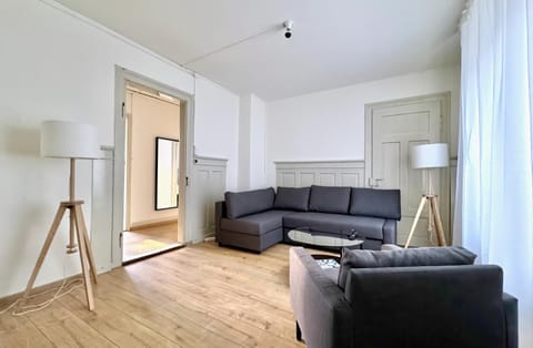 CityCentral 2 bedroom flat near main station Apartment in Zurich City