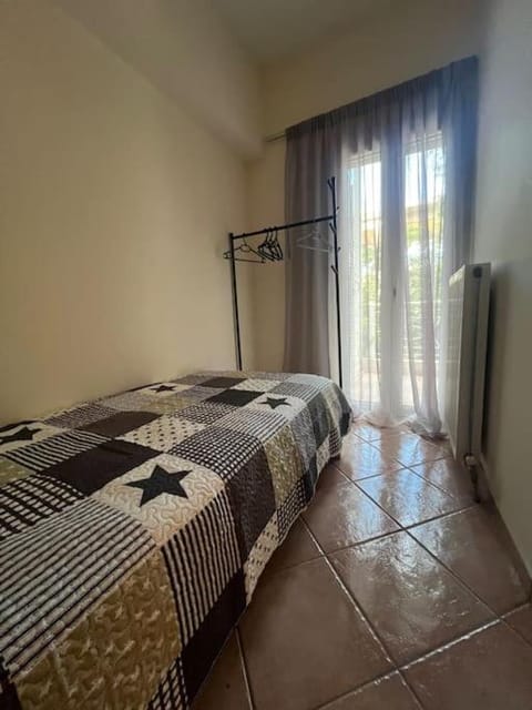 Διαμέρισμα κοντά στη θάλασσα στην πολη Κυπαρισσια Apartment in Messenia