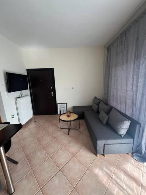 Διαμέρισμα κοντά στη θάλασσα στην πολη Κυπαρισσια Apartment in Messenia