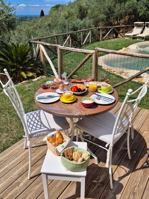 Garden, Balcony/Terrace, Garden view, Breakfast