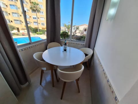 Game Room, View (from property/room), Balcony/Terrace, Dining area, Pool view, Swimming pool