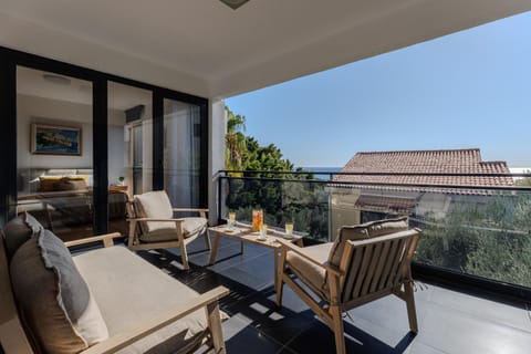 View (from property/room), Balcony/Terrace, Sea view