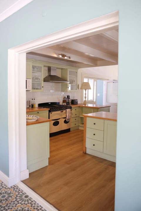 Largest one bed apartment & private pool in the Hoek Apartment in Franschhoek