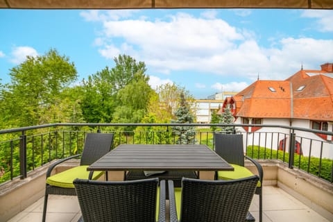 View (from property/room), Balcony/Terrace, Balcony/Terrace
