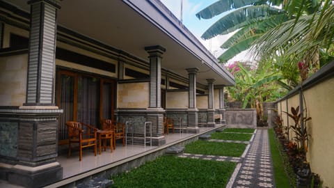 Garden, Garden view