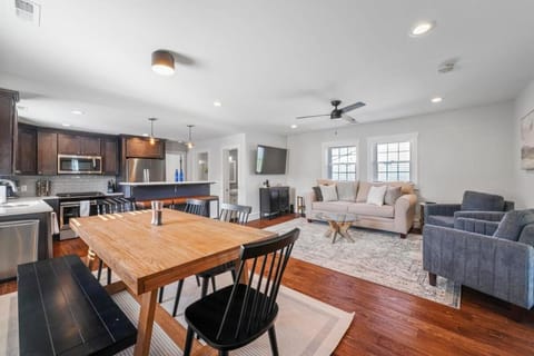 Azure Loft by Saratoga Stays Apartment in Saratoga Springs