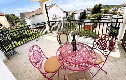 Balcony/Terrace, Balcony/Terrace