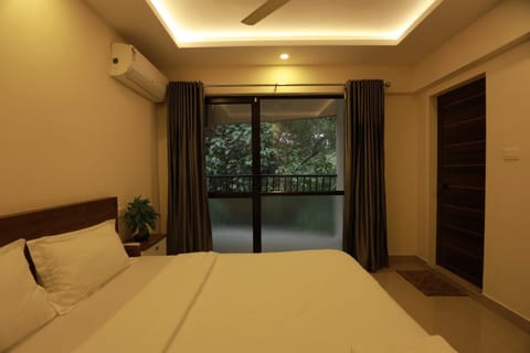Balcony/Terrace, Bedroom, air conditioner