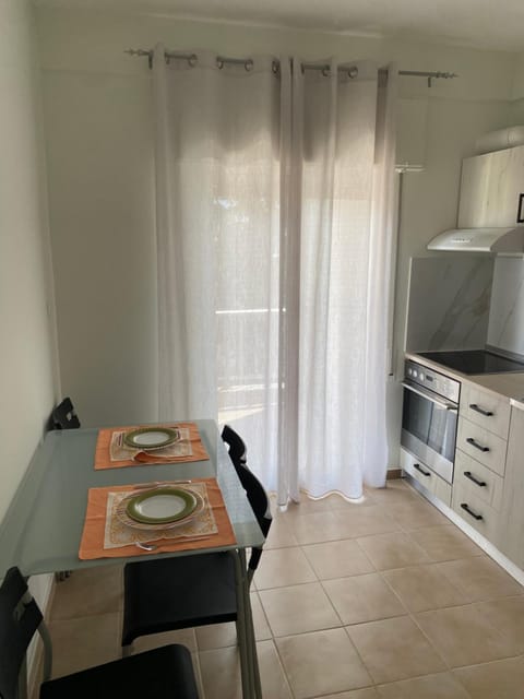 oven, pet friendly, stove