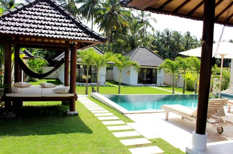 Patio, Garden, Cycling, Garden view, Swimming pool, Swimming pool