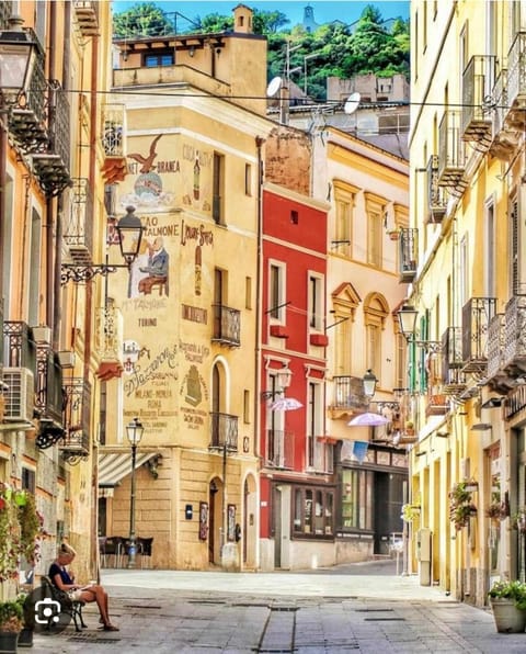 Neighbourhood, View (from property/room), Street view