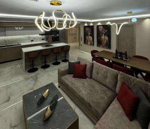 Living room, Seating area