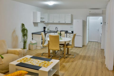 Apartment Bela Apartment in Lika-Senj County
