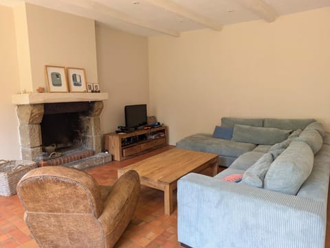 Grande maison de famille à la campagne - 10mn de la mer House in Brittany